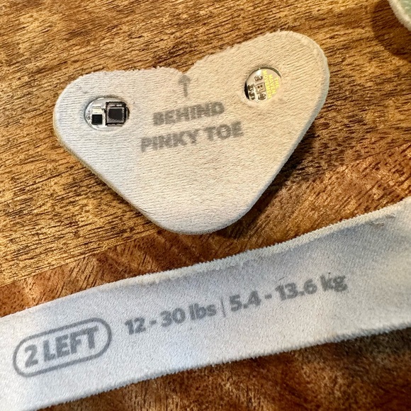 Owlet smart sock 3rd generation. Excellent condition. Cleaned regularly. Baby - Picture 6 of 7